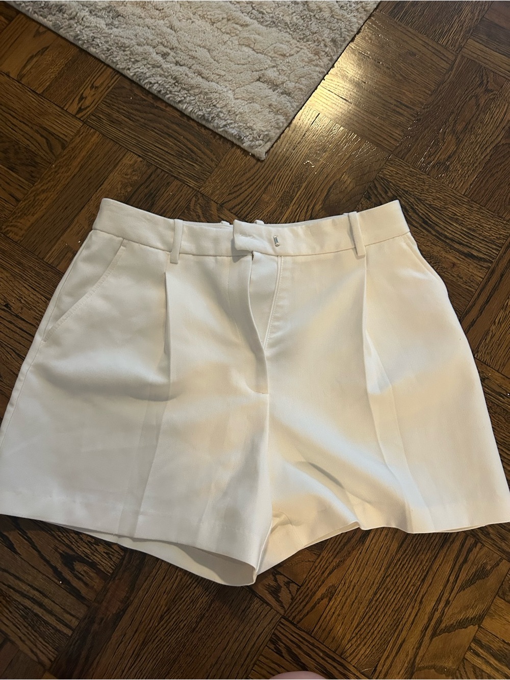 Zara White High-Rise Pleated Women's Shorts